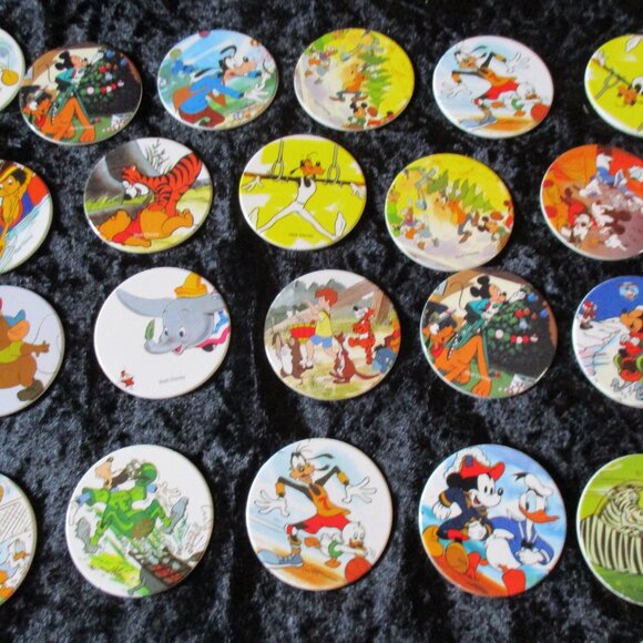 Vintage Lot of 26 Walt Disney Pogs (Mickey Mouse, Pluto, Dumbo, Goofy, Pooh +) - Picture 2 of 3